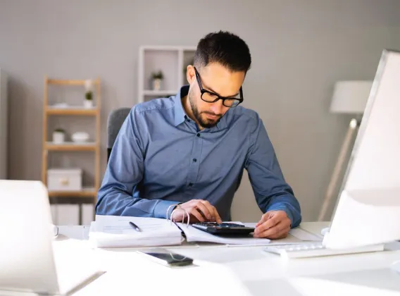 What Are a Management Accountants Job Responsibilities?