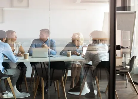What are the pro's of an office job?