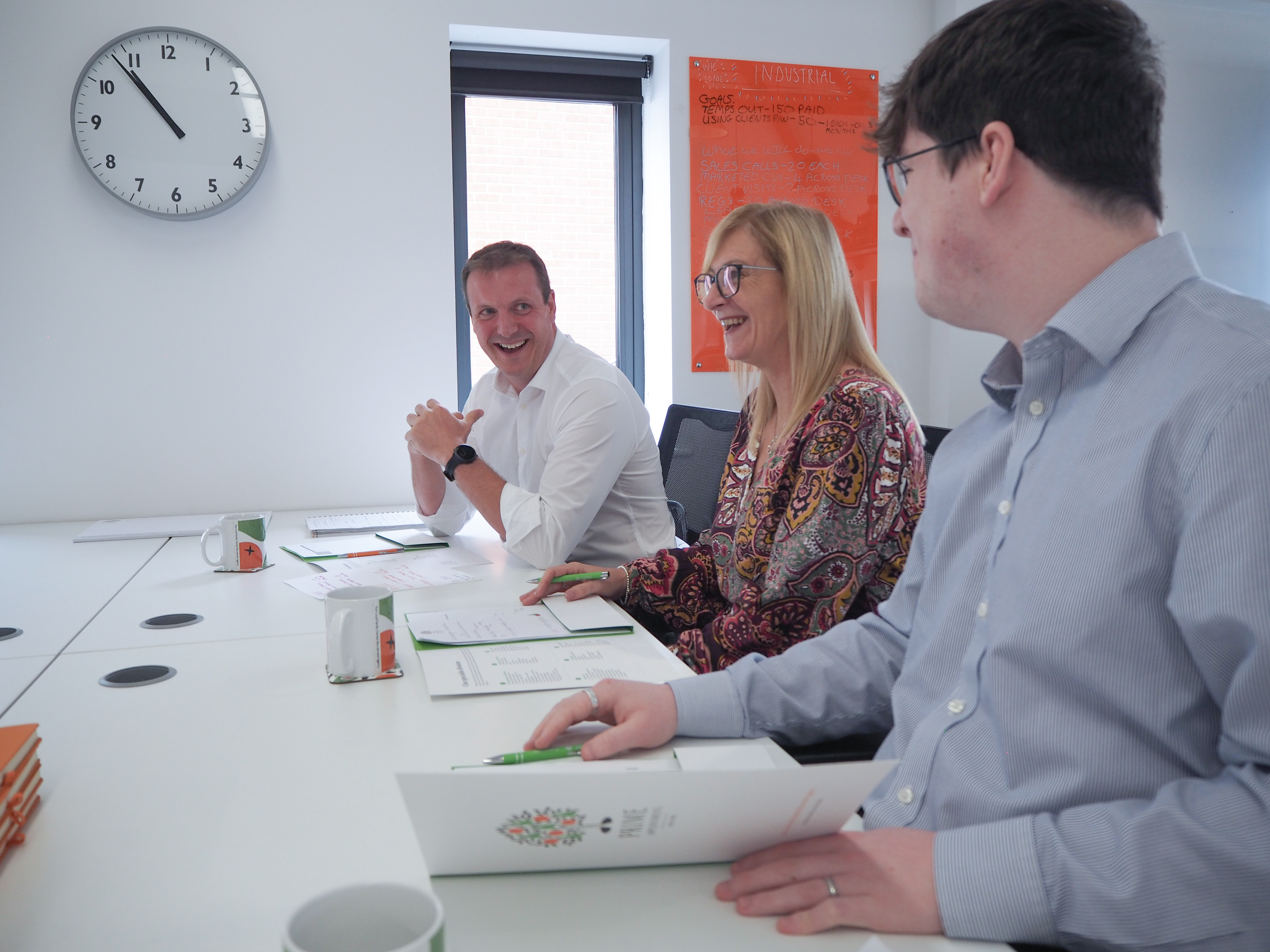 Tom Beale, Consultant, Karen Yaxley, Accounts & Ross Brown, Senior Consultant having open discussion